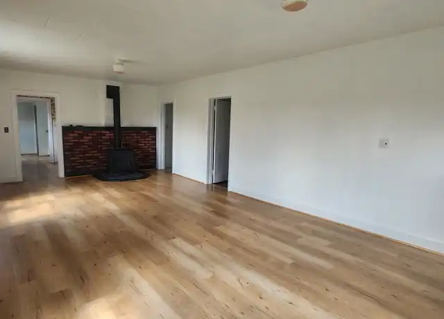 Property at 2405 Montana Highway 206, Columbia Falls, MT, 59912, 1 bed, 1 bath, [object Object]