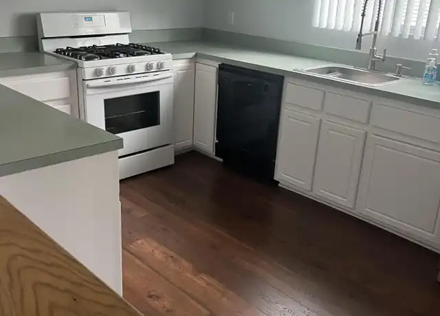 Property at 55 Indale Ave, Staten Island, NY, 10309, 3 beds, 2.5 baths, [object Object]