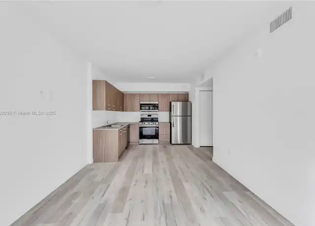 Property at 175 NW 160th St Unit 110, Miami, FL, 33169, 2 beds, 2 baths, [object Object]
