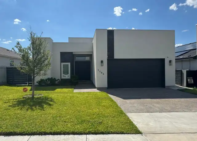Property at 1504 Ocaso Dr, Laredo, TX, 78045, 3 beds, 2.5 baths, [object Object]