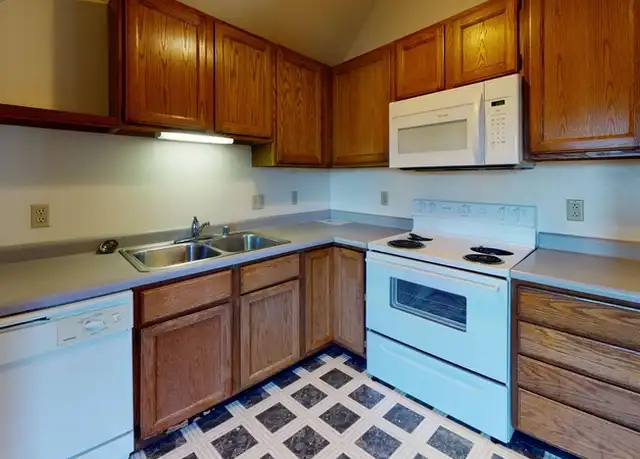 Property at 7 E Gilman St Unit 4, Madison, WI, 53703, 2 beds, 1 bath, [object Object]