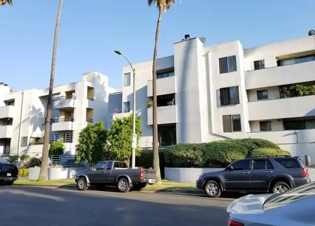 Property at 14610 Erwin St #101, Van Nuys, CA, 91411, 3 beds, 2 baths, [object Object]