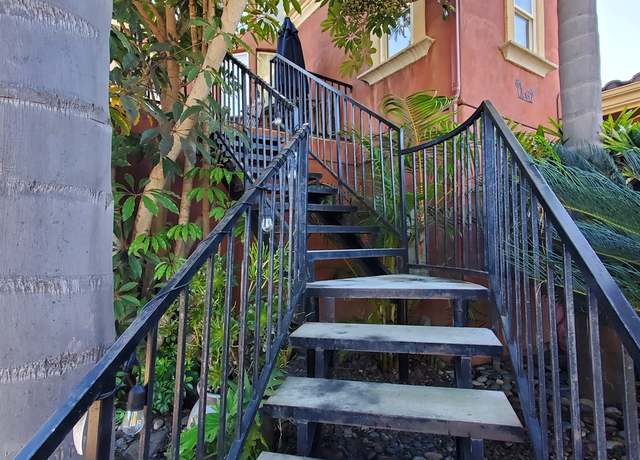 Photo of 163 Hillcrest Dr, Encinitas, CA 92024