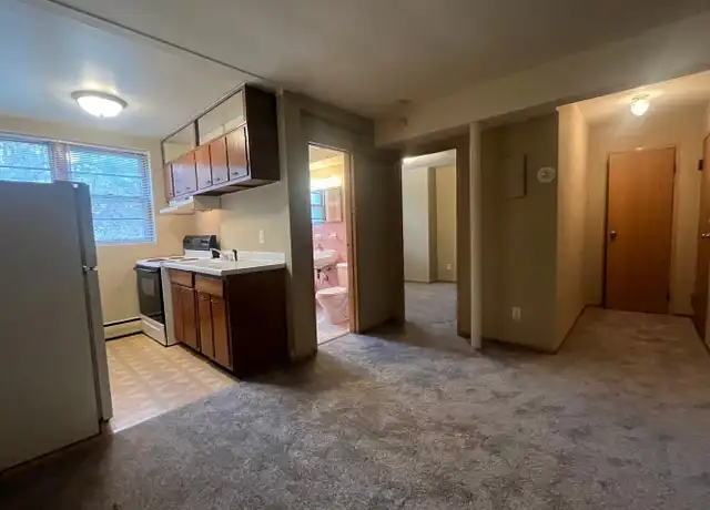 Property at 701 3rd St E Unit 8, St Paul, MN, 55106, 1 bed, 1 bath, [object Object]