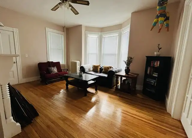 Property at 43 Dartmouth St Unit 1, Somerville, MA, 02145, 2 beds, 1 bath, [object Object]