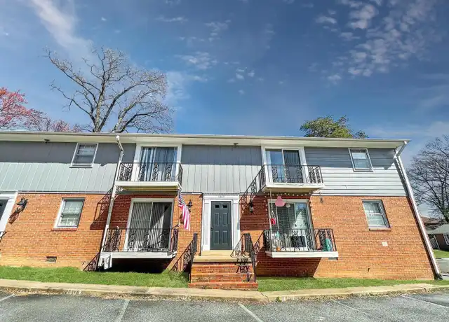 Property at 1417 Dandridge St Unit C, Fredericksburg, VA, 22401, 2 beds, 1 bath, [object Object]