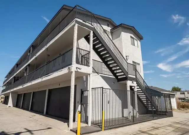Property at 2226 Lewis Ave #7, Long Beach, CA, 90806, 3 beds, 2 baths, [object Object]
