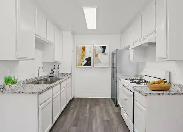 Property at 9530 Artesia Blvd, Bellflower, CA, 90706, 2 beds, 2 baths, [object Object]