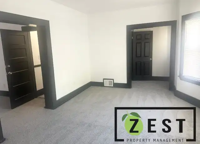 Property at 652 E Philadelphia St, Detroit, MI, 48202, 4 beds, 2 baths, [object Object]