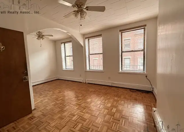Property at 184 Salem St Unit 2, Boston, MA, 02113, 1 bed, 1 bath, [object Object]