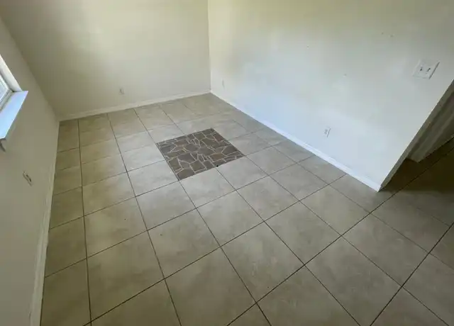 Property at 772 Holmes Ave, Lehigh Acres, FL, 33974, 2 beds, 2 baths, [object Object]