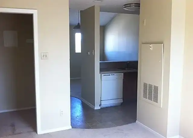 Property at Awesome open Studio Apartments Close to Downtown - 3702 S 2nd St, Austin, TX, 78704, 0 beds, 1 bath, [object Object]