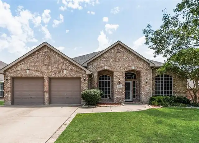 Property at 5909 Meadowcrest Ln, Sachse, TX, 75048, 4 beds, 2 baths, [object Object]