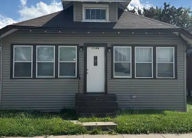 Property at 1124 18th Ave, Rock Island, IL, 61201, 2 beds, 1 bath, [object Object]