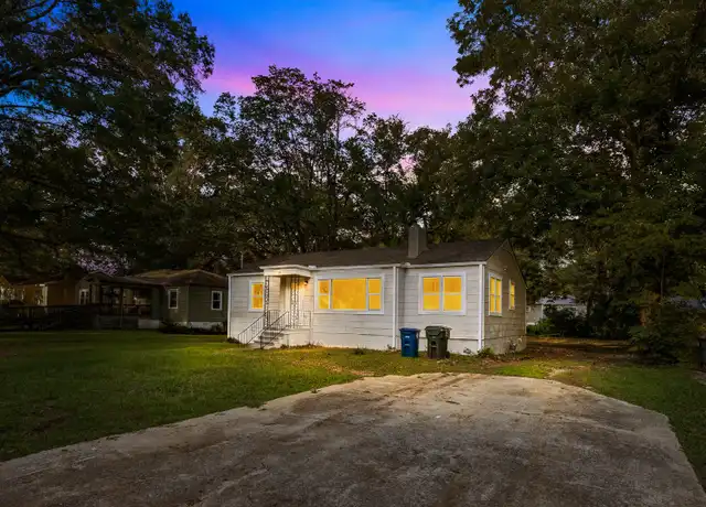 Property at 829 Meadowbrook Dr, Birmingham, AL, 35215, 3 beds, 2 baths, [object Object]