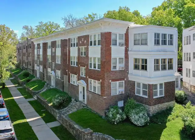 Property at Valentine Place Apartments - 1301 Valentine Rd, Kansas City, MO, 64111, 1 bed, 1 bath, [object Object]