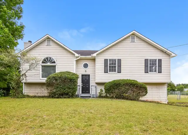 Property at 28 Sweetwater Dr, Powder Springs, GA, 30127, 3 beds, 2 baths, [object Object]