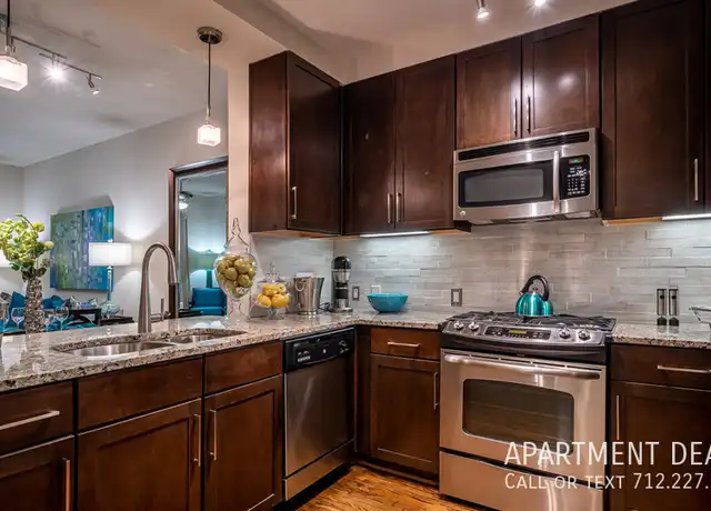 Property at 2906 W Dallas St Unit 1867, Houston, TX, 77019, 2 beds, 2 baths, [object Object]