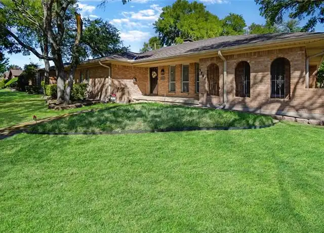 Property at 5861 Marview Ln, Dallas, TX, 75227, 3 beds, 2.5 baths, [object Object]
