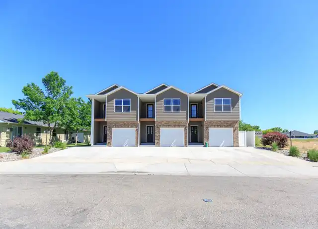 Property at 3350 Crater Lake Ave Unit B, Billings, MT, 59102, 3 beds, 2.5 baths, [object Object]