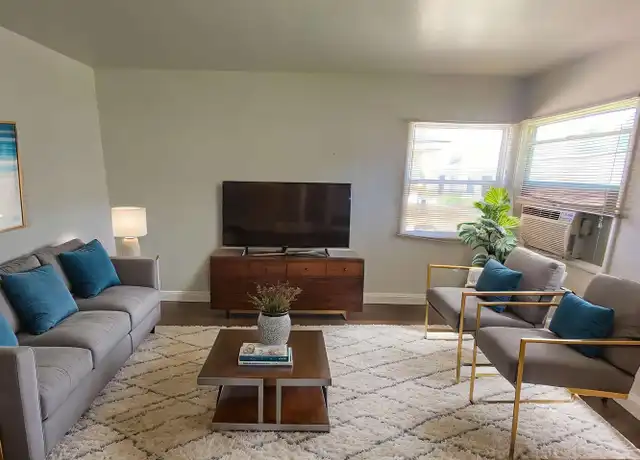 Property at 121 N Pennsylvania Ave Unit D, Glendora, CA, 91741, 1 bed, 1 bath, [object Object]