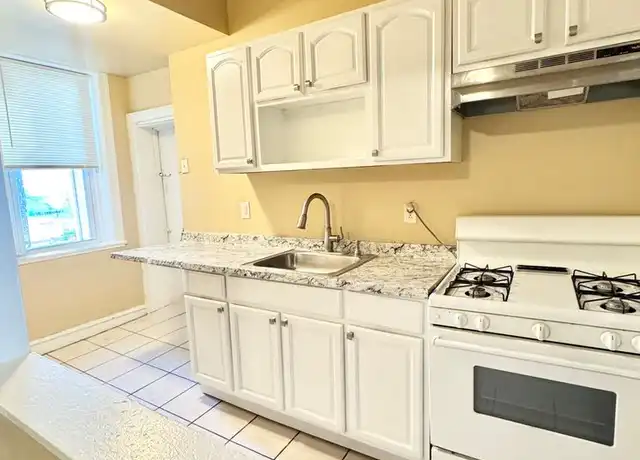 Property at 6100 Nassau Rd Unit 6108-3, Philadelphia, PA, 19151, 2 beds, 1 bath, [object Object]
