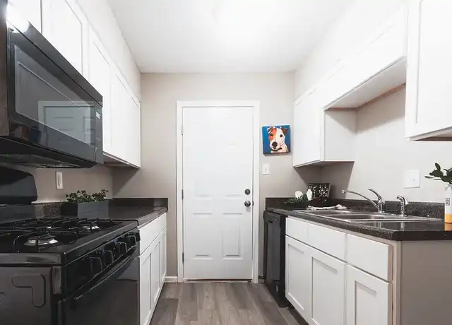 Property at Bridgeport Manor - 3357 E Winchester Pl, Memphis, TN, 38116, 2 beds, 1 bath, [object Object]