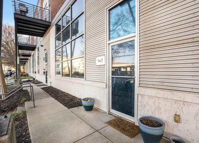 Property at 195 Arizona Ave NE, Atlanta, GA, 30307, 3 beds, 1 bath, [object Object]