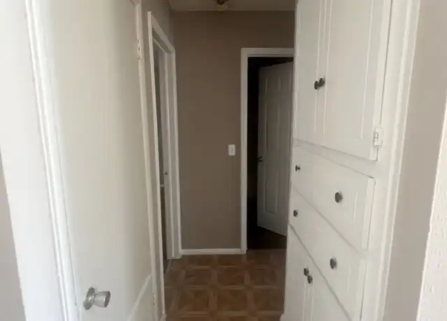 Property at 5801 NW 133rd St Unit 2, Oklahoma City, OK, 73142, 2 beds, 1 bath, [object Object]