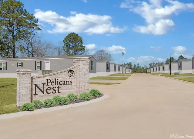 Property at 2040 New Natchitoches Rd #6, West Monroe, LA, 71292, 3 beds, 2 baths, [object Object]