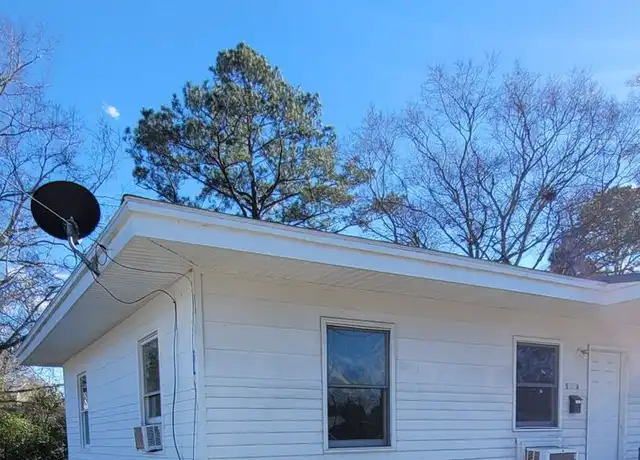 Property at 537 Contentnea Ave, New Bern, NC, 28560, 2 beds, 1 bath, [object Object]