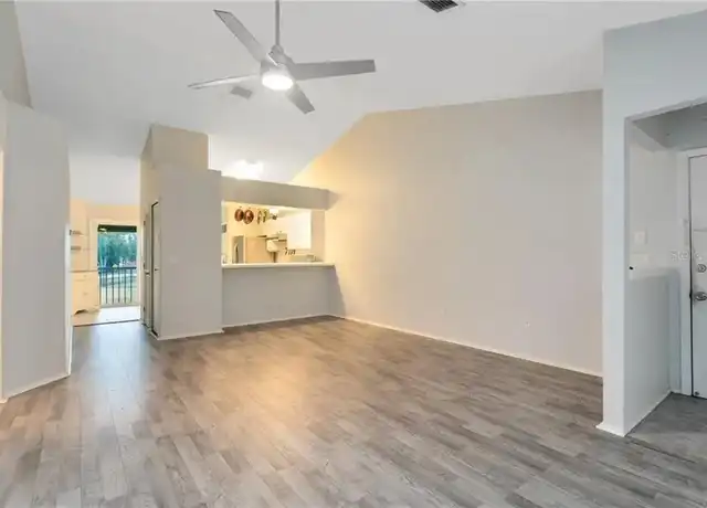 Property at 160 Reserve Cir #200, Oviedo, FL, 32765, 2 beds, 2 baths, [object Object]