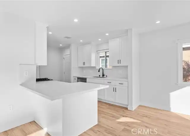 Property at 4641 W 130th St, Hawthorne, CA, 90250, 3 beds, 2 baths, [object Object]