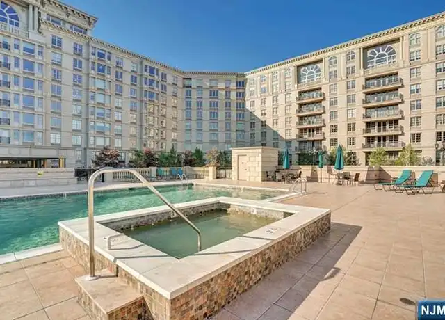 Property at 100 Alexander Way Unit 724, Edgewater, NJ, 07020, 2 beds, 2 baths, [object Object]