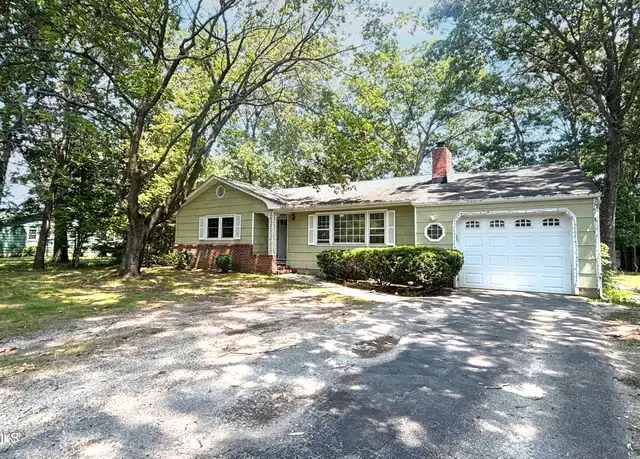 Property at 1409 Wallach Dr, Toms River, NJ, 08755, 3 beds, 1 bath, [object Object]