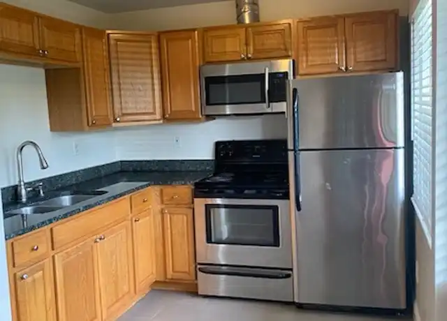 Property at 3001 NW 14th St Unit 7, Gainesville, FL, 32605, 1 bed, 1 bath, [object Object]