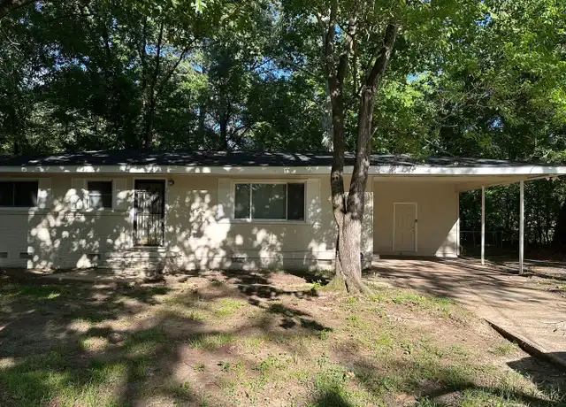 Property at 5512 Mimosa Dr, Jackson, MS, 39206, 3 beds, 2 baths, [object Object]