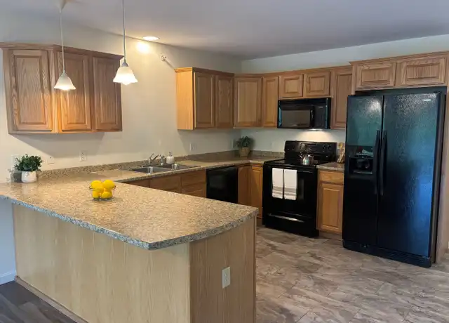 Property at 4 Commonwealth Ln Unit 204, Augusta, ME, 04330, 2 beds, 1 bath, [object Object]