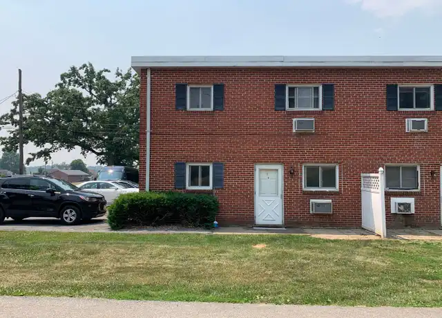 Property at 835 High St Unit 835 C, Chambersburg, PA, 17202, 2 beds, 1 bath, [object Object]