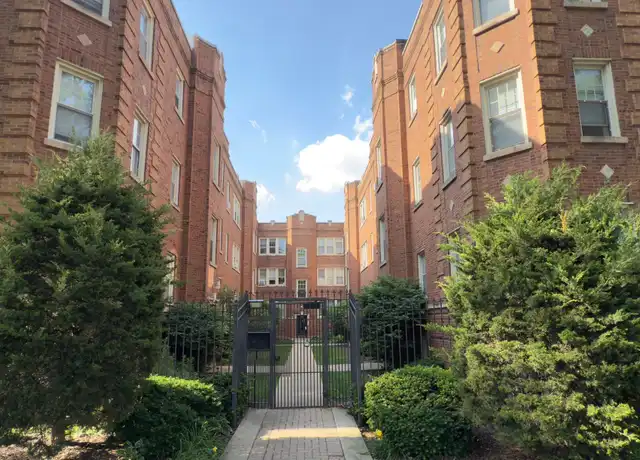 Property at 4850 W Wrightwood Ave Unit 4850-E3, Chicago, IL, 60639, 1 bed, 1 bath, [object Object]