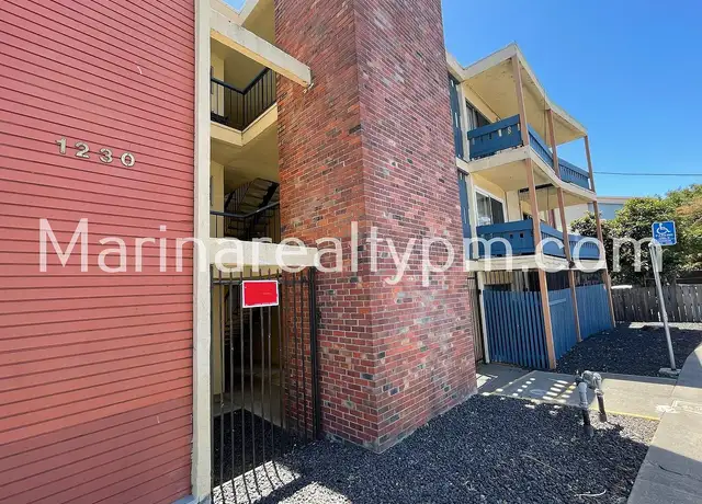 Photo of 1230 Brookside Dr, San Pablo, CA 94806