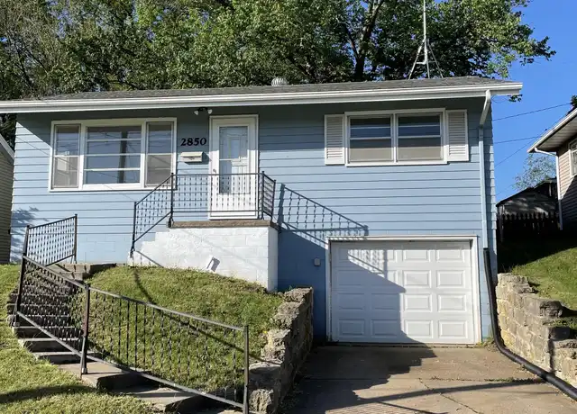 Property at 2850 Indiana Ave, Dubuque, IA, 52001, 2 beds, 1 bath, [object Object]