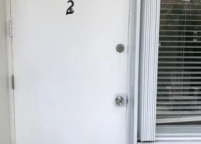 Property at 2918 N Ocean Blvd Unit 2, Fort Lauderdale, FL, 33308, 1 bed, 1 bath, [object Object]