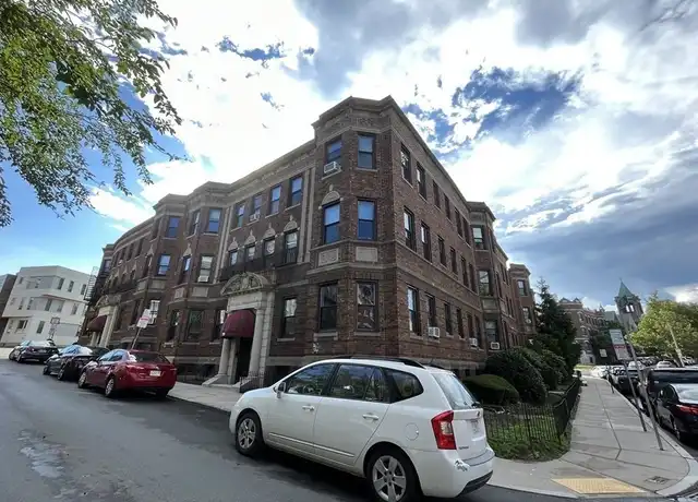 Property at 39 Glenville Ave Unit 71A, Allston, MA, 02134, 2 beds, 1 bath, [object Object]