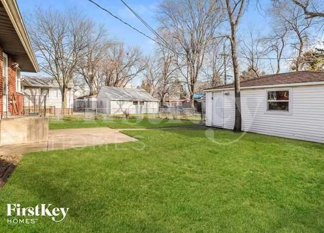 Photo of 461 Clyde Ave, Calumet City, IL 60409
