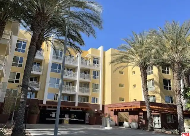 Property at 21301 Erwin St #308, Woodland Hills, CA, 91367, 2 beds, 2 baths, [object Object]