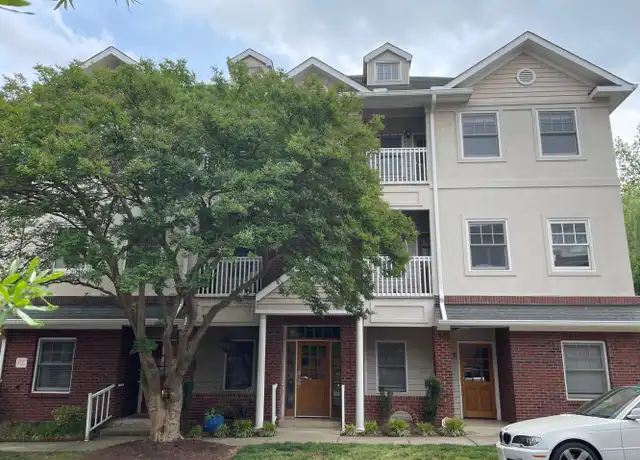 Property at 127 S Summit Ave, Charlotte, NC, 28208, 3 beds, 2 baths, [object Object]