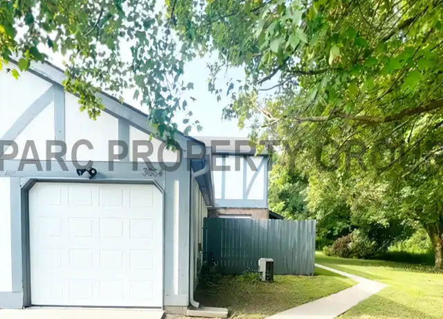 Property at 3664 Newgate Ln, Indianapolis, IN, 46235, 2 beds, 1.5 baths, [object Object]