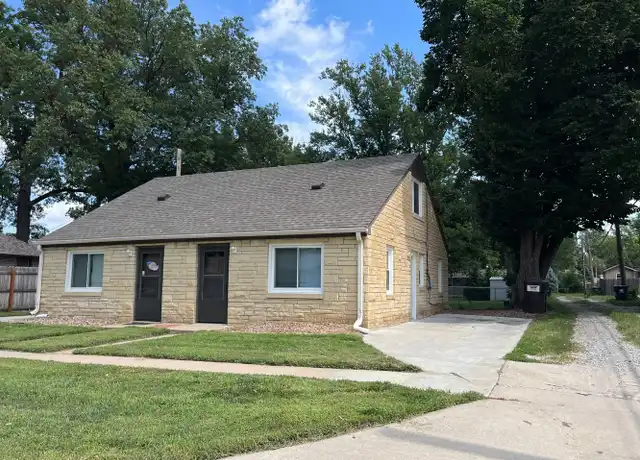 Property at 924 N 35th St, Lincoln, NE, 68503, 2 beds, 1 bath, [object Object]