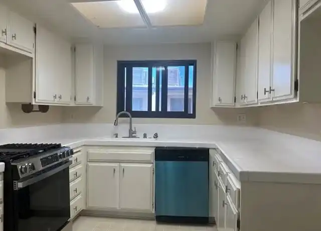 Property at 950 Virginia St, El Segundo, CA, 90245, 2 beds, 2 baths, [object Object]
